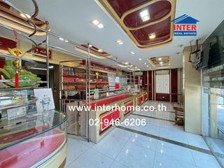For sale 4 bed retail Space in Khlong Luang, Pathum Thani