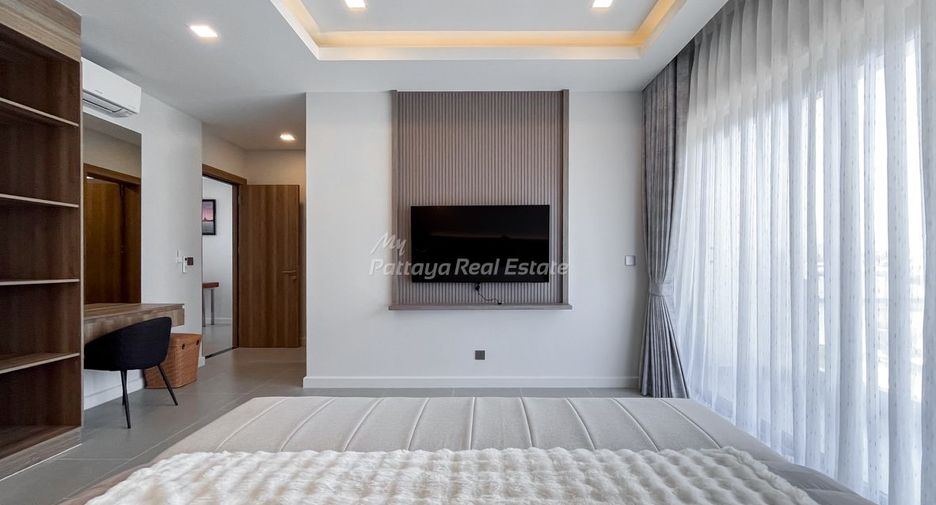 For sale 3 bedrooms villa in Bang Lamung, Chonburi