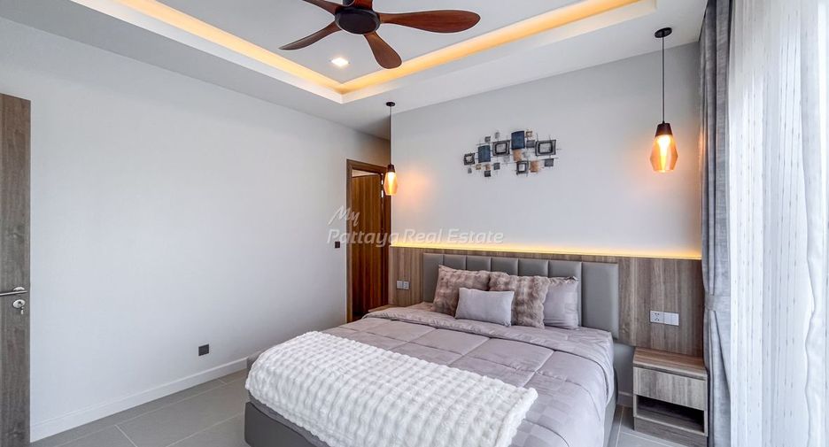 For sale 3 bedrooms villa in Bang Lamung, Chonburi