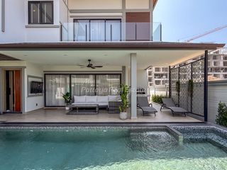 For sale 3 bedrooms villa in Bang Lamung, Chonburi