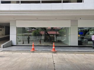 Local comercial en alquiler en Watthana, Bangkok