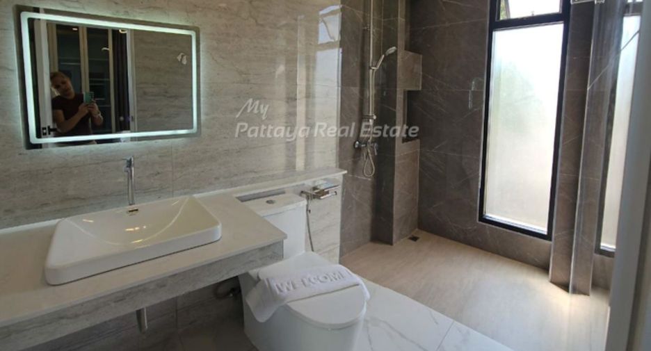 À vendre 5 chambres villa à Bang Lamung, Chonburi