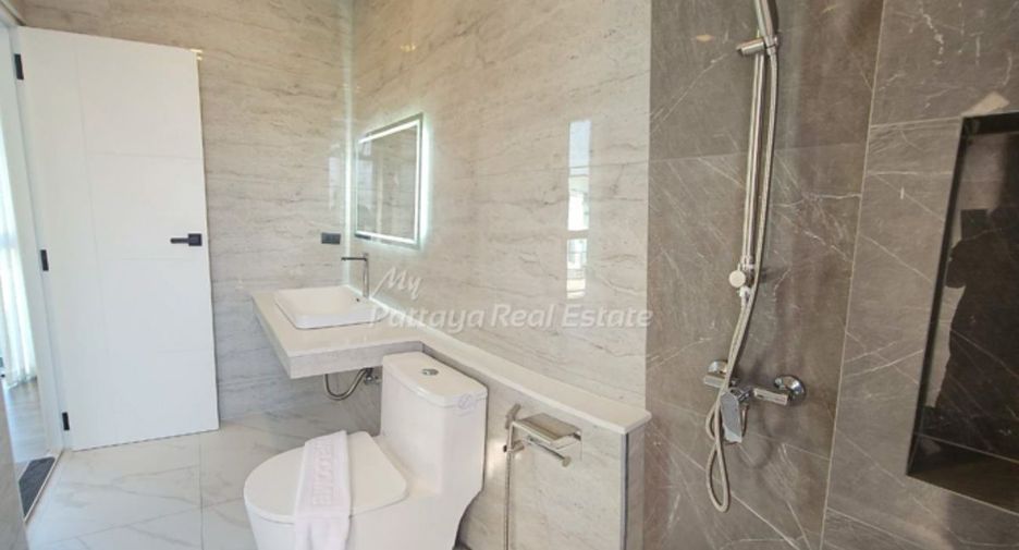 À vendre 5 chambres villa à Bang Lamung, Chonburi