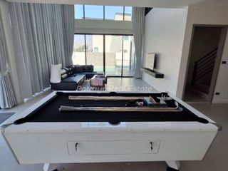 Villa zum Kauf mit 5 Zimmer in Bang Lamung, Chonburi