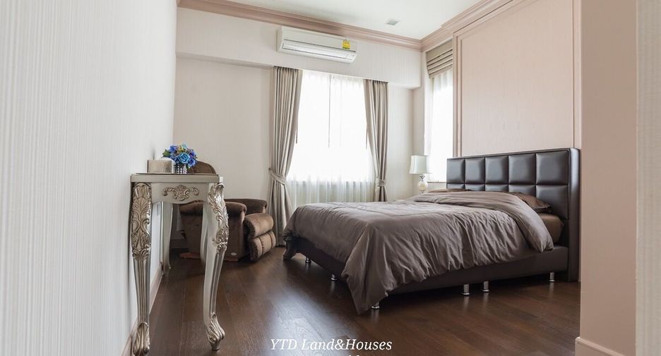 For rent and for sale 4 bedrooms house in Bang Phli, Samut Prakan