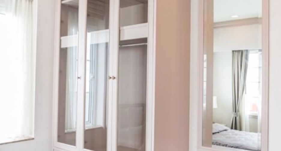For rent and for sale 4 bedrooms house in Bang Phli, Samut Prakan
