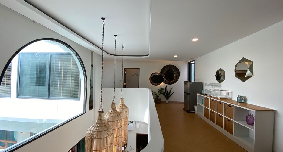For rent and for sale 7 bedrooms house in Doi Saket, Chiang Mai