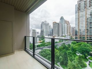 For rent and for sale 2 bedrooms condo in Pathum Wan, Bangkok