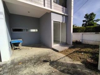 For sale 2 bed townhouse in Phibun Mangsahan, Ubon Ratchathani