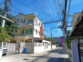 For sale 1 bed townhouse in Chok Chai, Nakhon Ratchasima