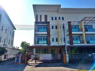 For sale 1 bed townhouse in Chok Chai, Nakhon Ratchasima