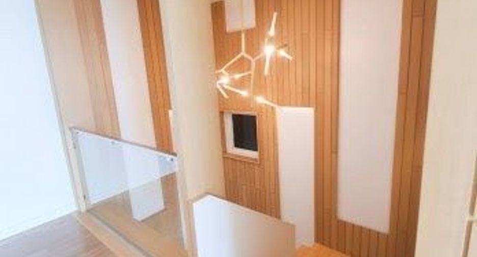 For sale 4 bedrooms condo in Khlong Toei, Bangkok