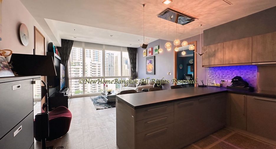 For sale 1 bed condo in Khlong Toei, Bangkok