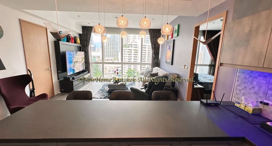 For sale 1 bed condo in Khlong Toei, Bangkok