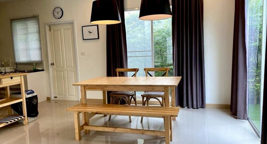 For rent and for sale 3 bedrooms house in Si Racha, Chonburi