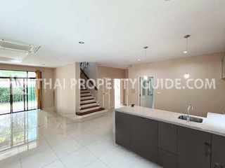 For sale 4 bed house in Bang Phli, Samut Prakan