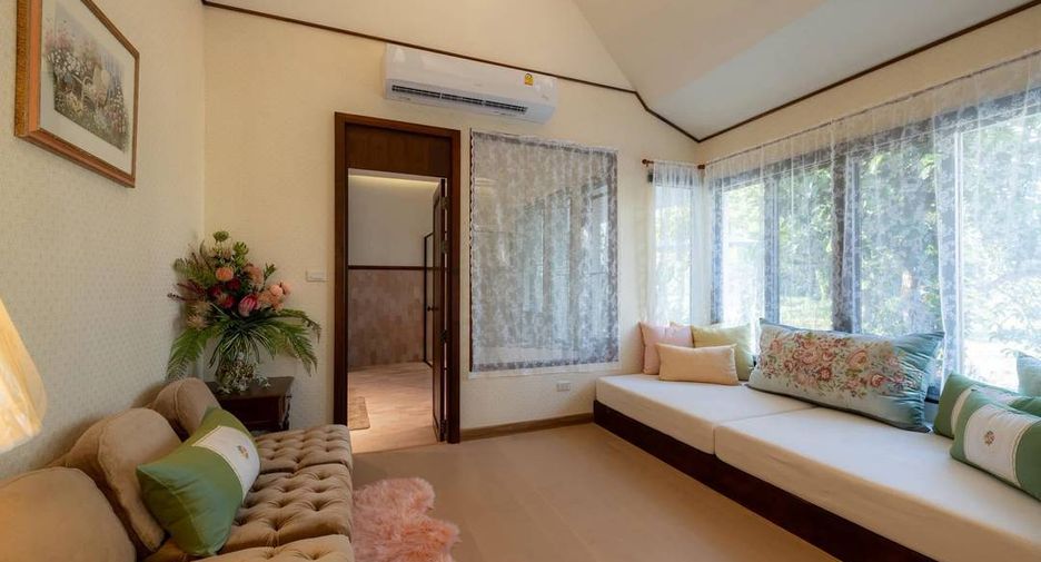 Casa en alquiler y en venta de 4 habitaciones en Saraphi, Chiang Mai
