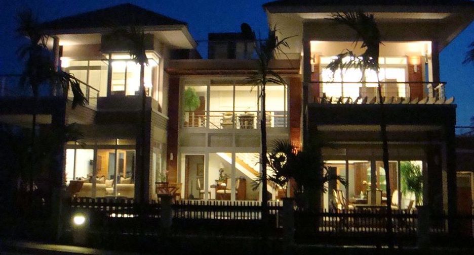 For sale 3 bedrooms villa in Na Jomtien, Pattaya