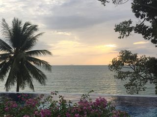 For sale 3 bedrooms villa in Na Jomtien, Pattaya