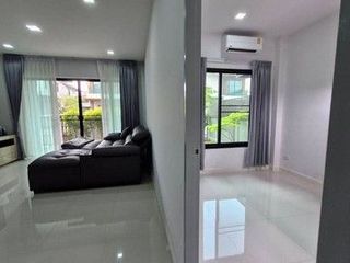 For rent 4 Beds house in Bang Len, Nakhon Pathom