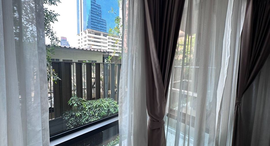 For rent 1 bed condo in Watthana, Bangkok