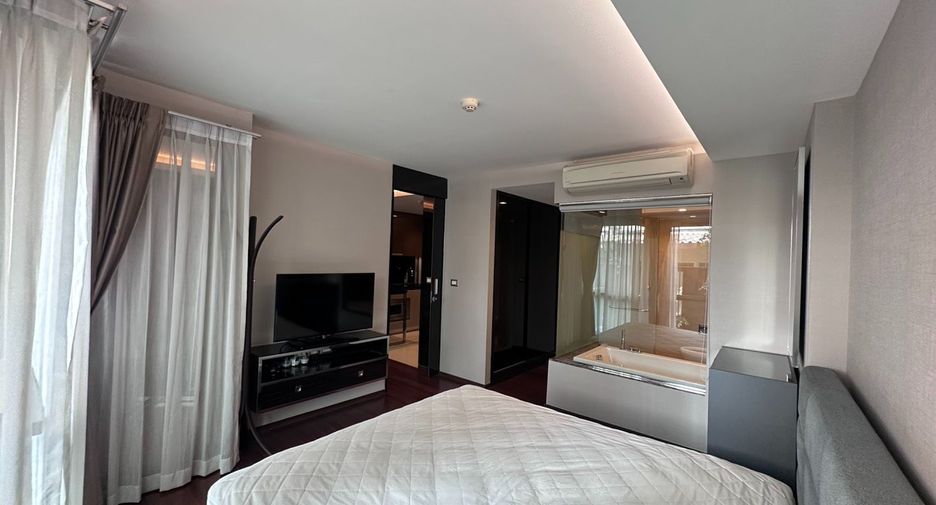 For rent 1 bed condo in Watthana, Bangkok