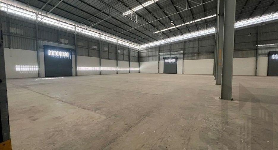Almacén en alquiler de 1 habitaciones en Mueang Samut Sakhon, Samut Sakhon