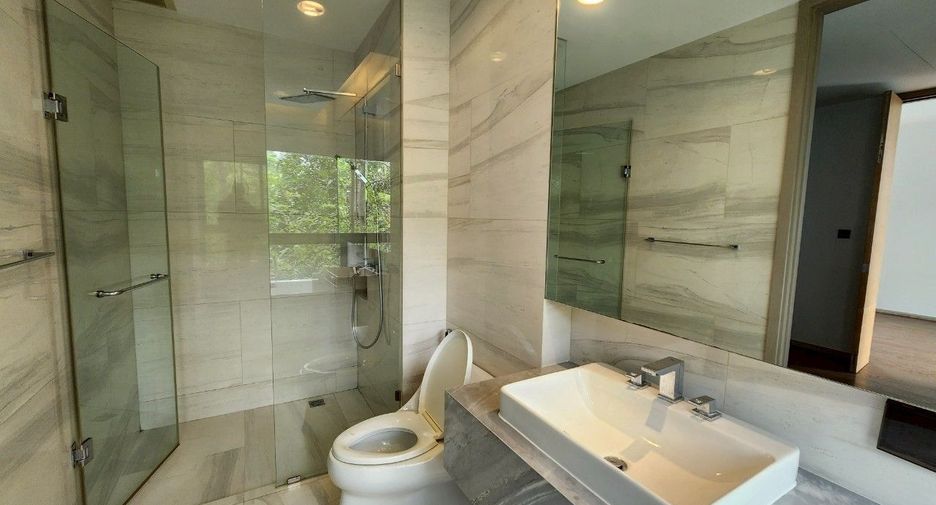 For rent and for sale 2 bedrooms condo in Sathon, Bangkok