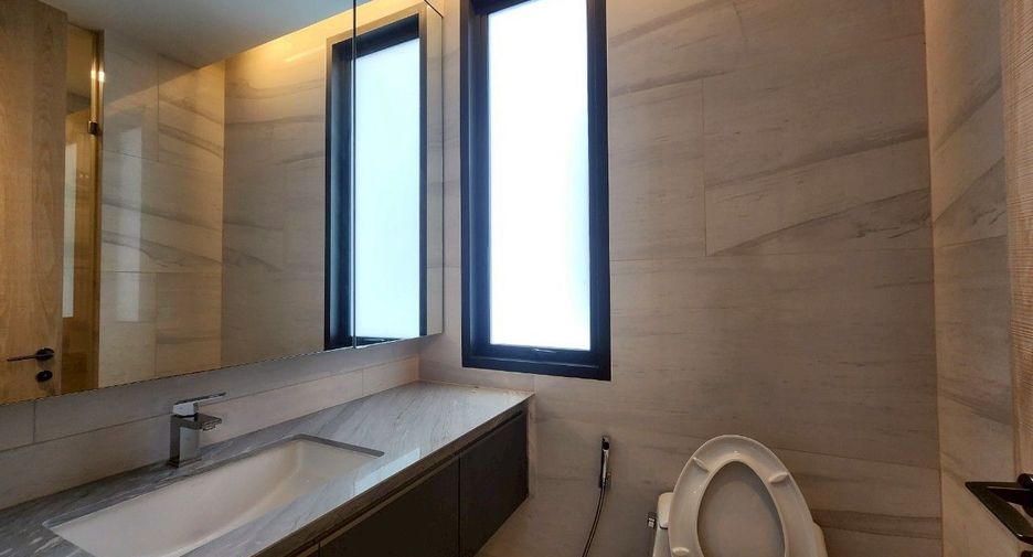 For rent and for sale 2 bedrooms condo in Sathon, Bangkok