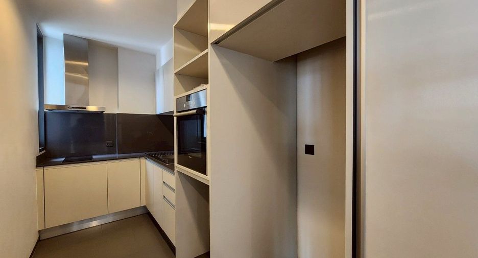 For rent and for sale 2 bedrooms condo in Sathon, Bangkok