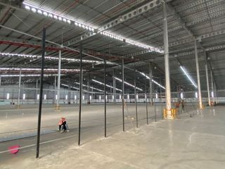 出售 仓库 在 Pluak Daeng, Rayong