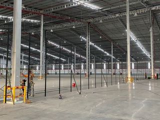 出售 仓库 在 Pluak Daeng, Rayong