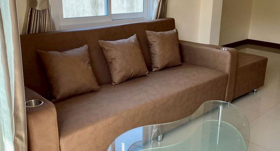 For rent 3 bedrooms house in Si Racha, Chonburi