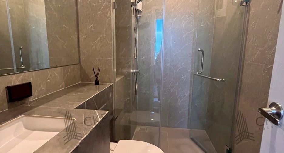 For sale 1 bed condo in Khan Na Yao, Bangkok
