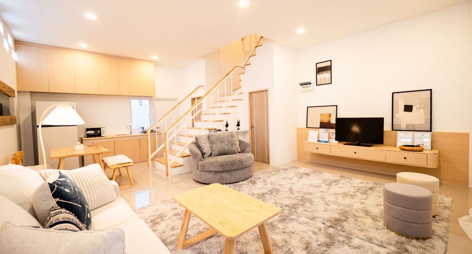 For sale 3 bedrooms townhouse in Mueang Nakhon Pathom, Nakhon Pathom