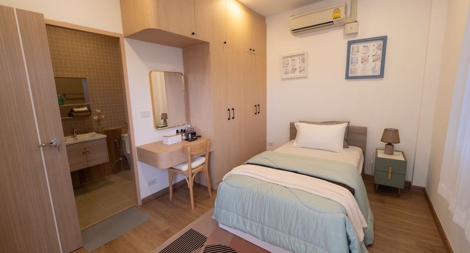 For sale 3 bedrooms townhouse in Mueang Nakhon Pathom, Nakhon Pathom