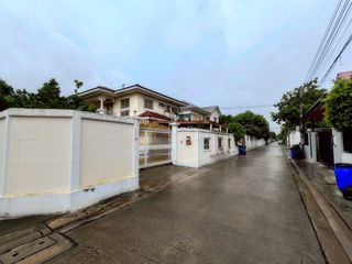For sale 7 bed house in Don Mueang, Bangkok