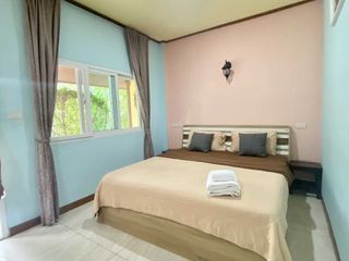 For sale 8 bed hotel in Phra Nakhon Si Ayutthaya, Phra Nakhon Si Ayutthaya