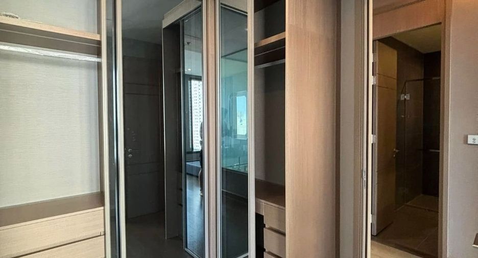 Condo en alquiler y en venta de 2 habitaciones en Watthana, Bangkok