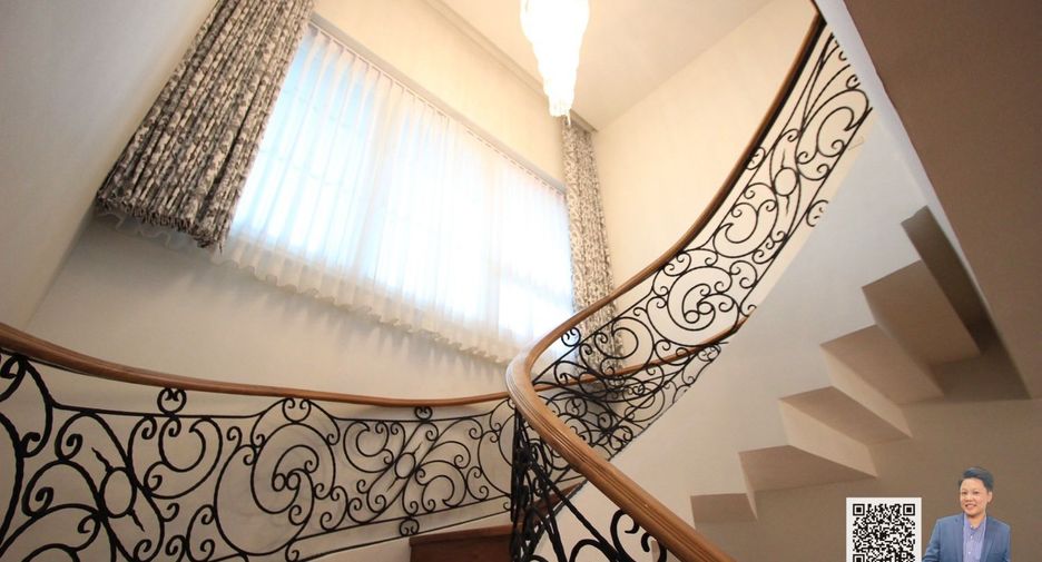 For sale 4 bedrooms house in Prawet, Bangkok