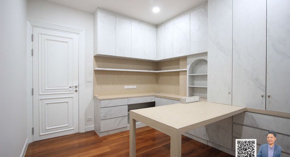 For sale 4 bedrooms house in Prawet, Bangkok