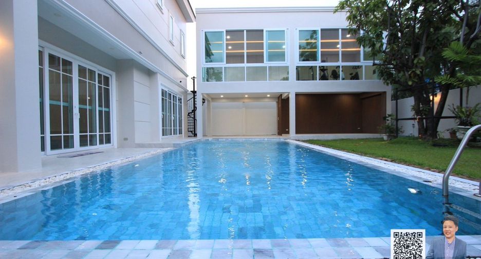 For sale 4 bedrooms house in Prawet, Bangkok