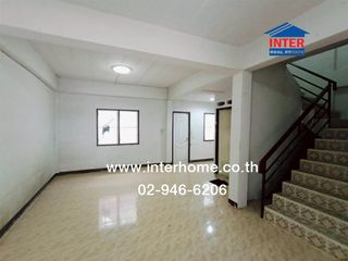 For sale 3 bed townhouse in Mueang Samut Sakhon, Samut Sakhon