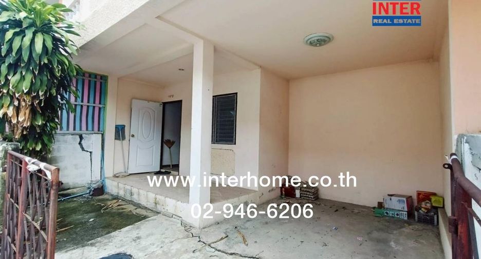 For sale 3 bed townhouse in Mueang Samut Sakhon, Samut Sakhon