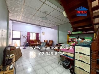 For sale 2 bed townhouse in Khlong Luang, Pathum Thani