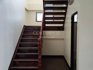 For rent 3 bedrooms house in Phaya Thai, Bangkok