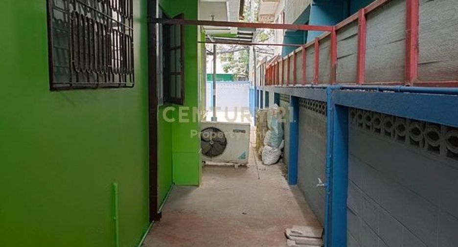 Аренда 3 спальни дом в Пхая Тхаи, Бангкок