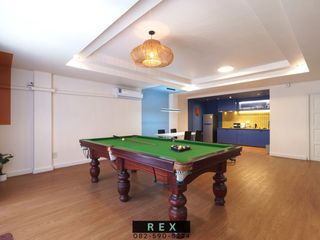 For rent 5 bed townhouse in Watthana, Bangkok