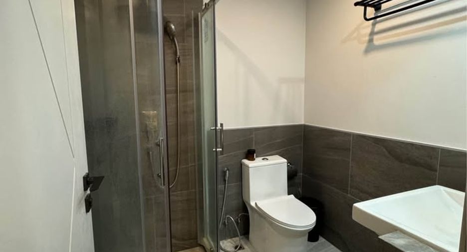 For rent and for sale 1 bed apartment in Mueang Phuket, Phuket
