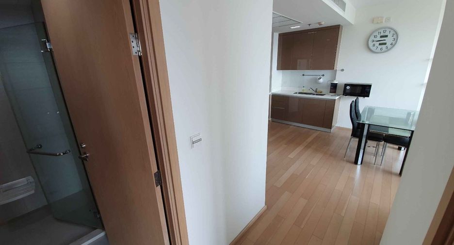 Condo en alquiler de 2 habitaciones en Khlong Toei, Bangkok